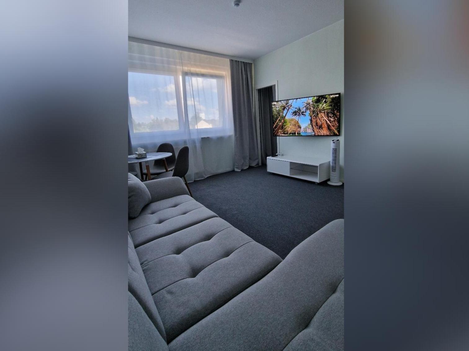 Citycenter Apartment - Bigtv-Ps4-Netflix-Parking Chemnitz Esterno foto