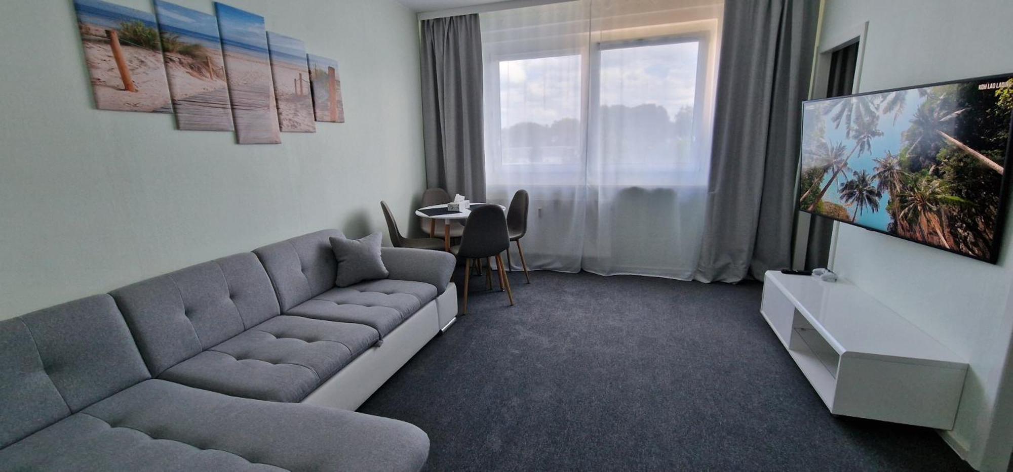 Citycenter Apartment - Bigtv-Ps4-Netflix-Parking Chemnitz Esterno foto